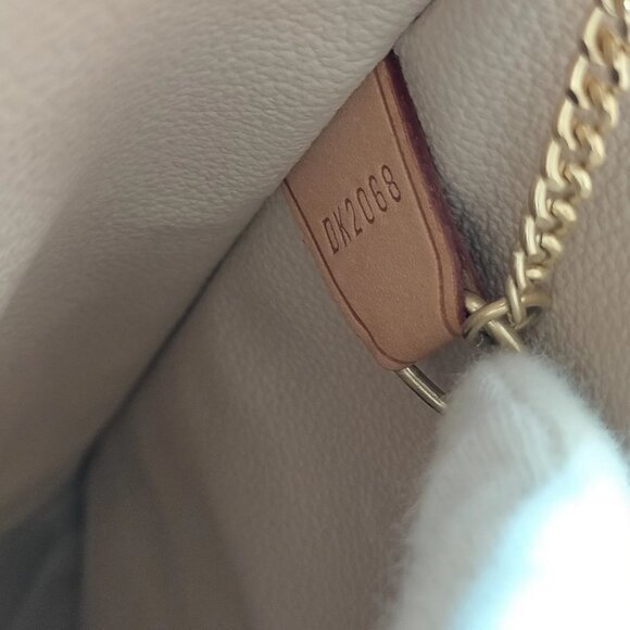 Authentic Louis Vuitton Bucket GM Brown Monogram Tote Bag mn672-121725 - Picture 14 of 16